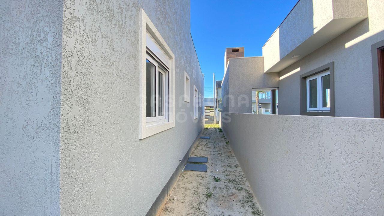 Casa Nova em Arroio do Sal - Conforto a Poucos Passos da Praia