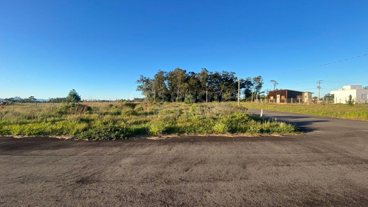 Terreno de Esquina à Venda em Arroio do Sal – Loteamento Jardim Raiante