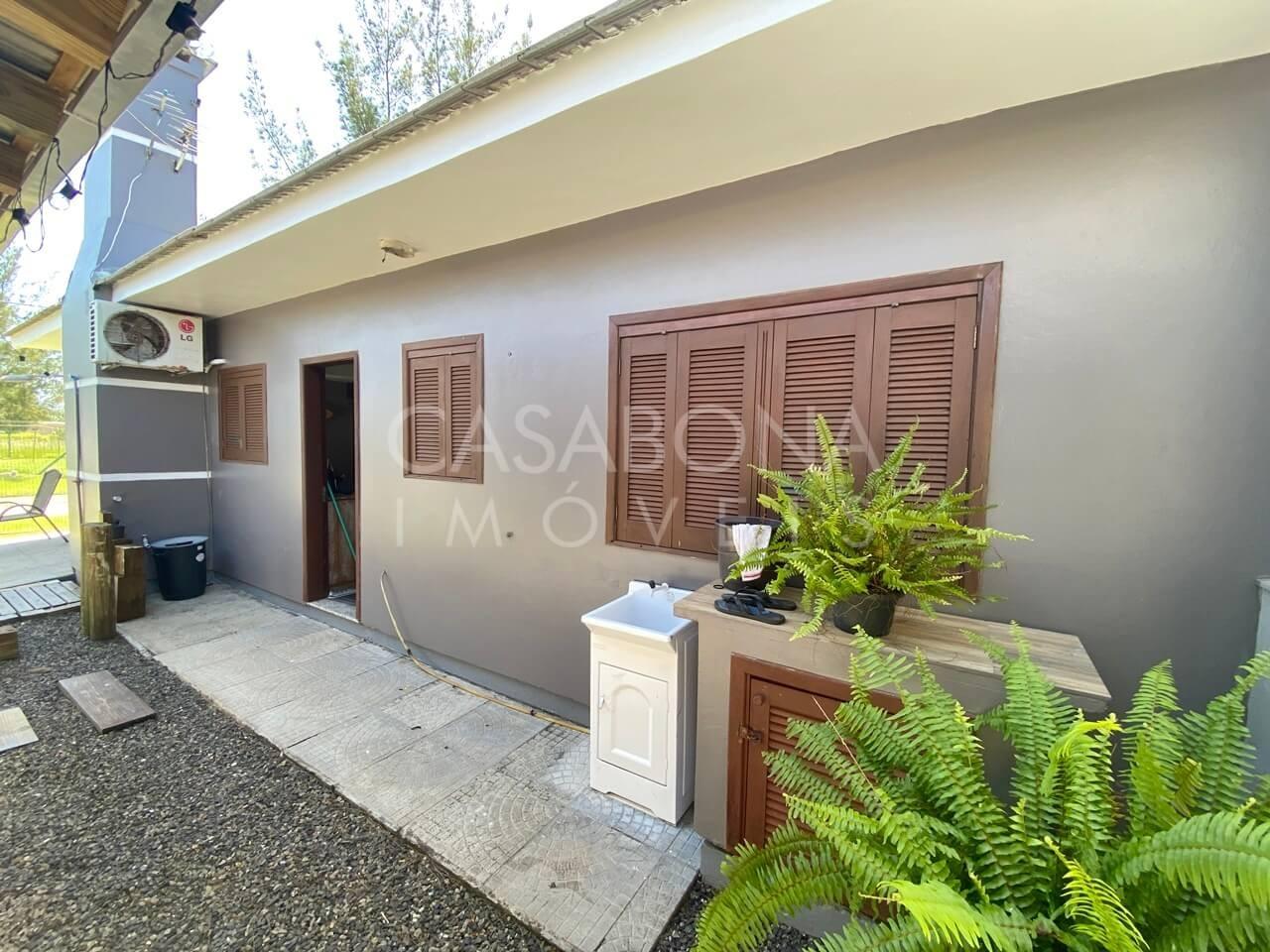 Encantadora Residência de Esquina no Balneário Camboim