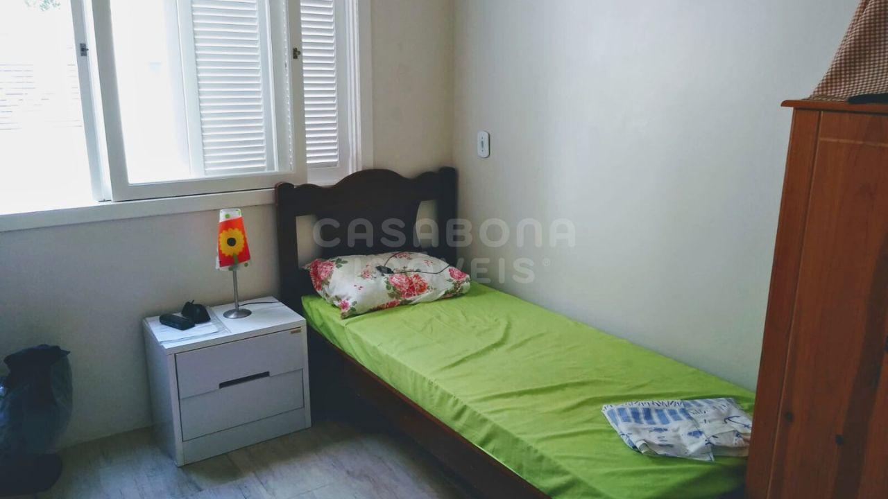 Casa à Venda em Terra de Areia - Bairro Curumim, a 800m do Mar