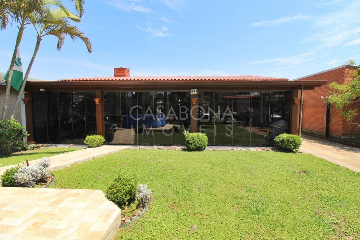 Encantadora Residência no Centro de Arroio do Sal