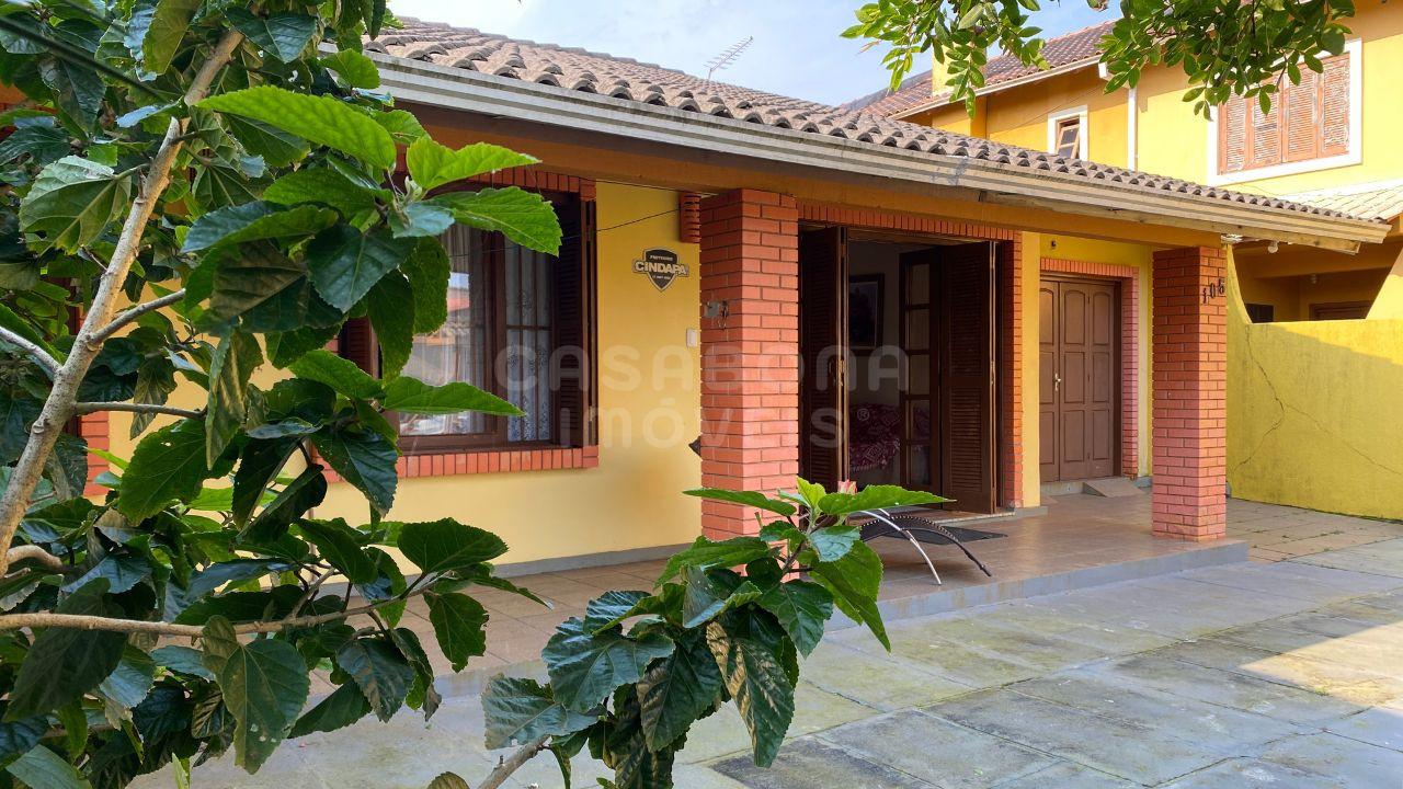 Casa à Venda no Centro de Arroio do Sal