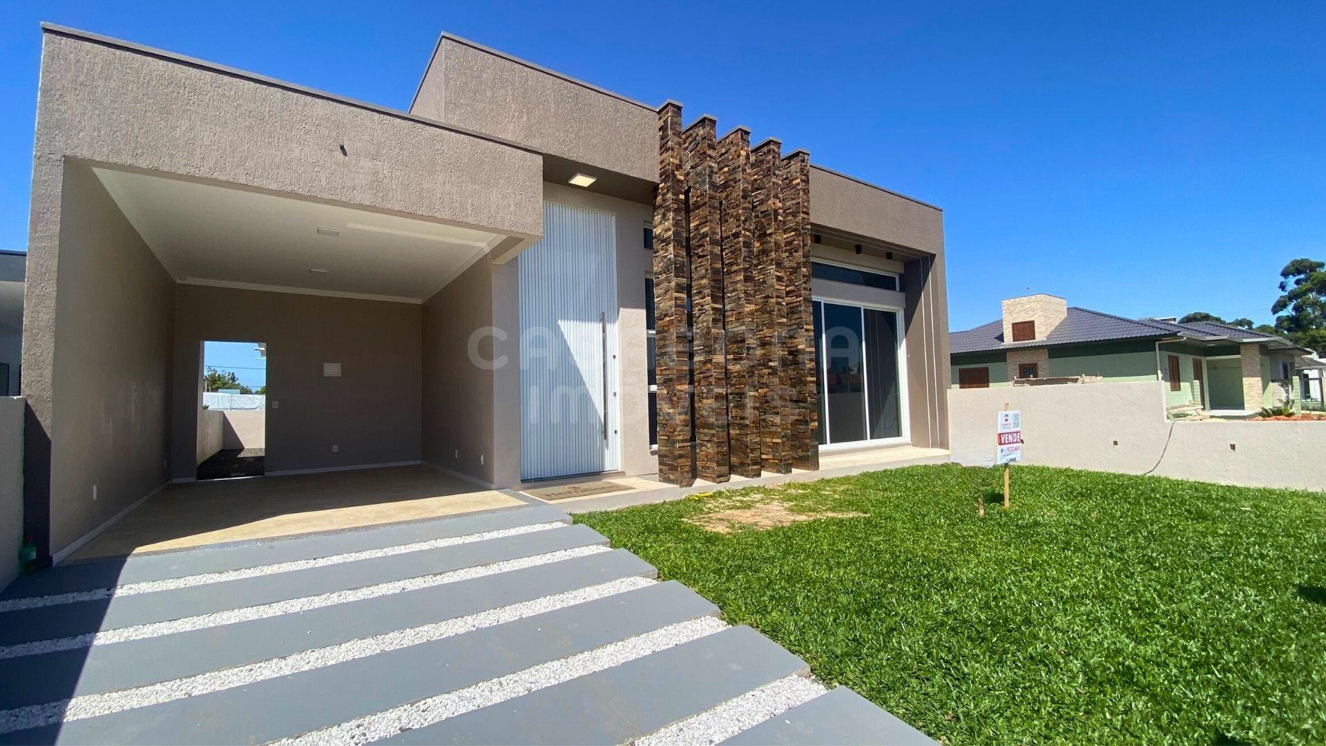 Sofisticação e Tecnologia em Cada Detalhe — Casa de Alto Padrão com Piscina em Arroio do Sal
