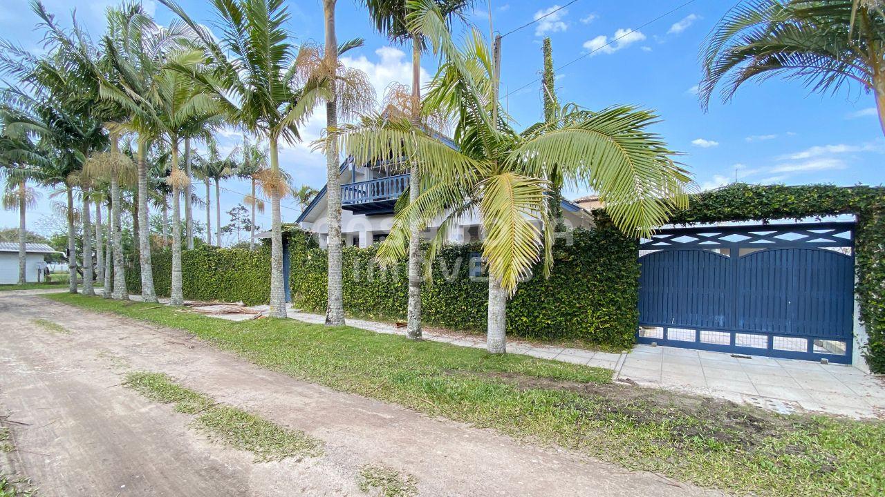 Casa à Venda em Arroio do Sal – Bairro Tupancy