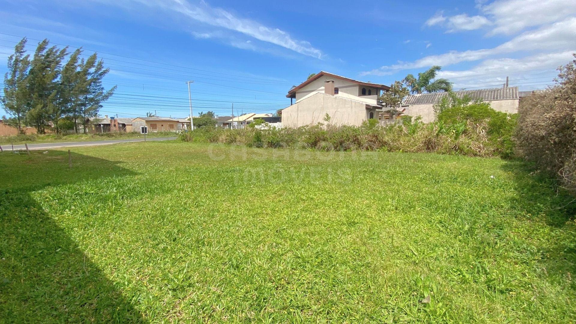 Terreno exclusivo a apenas 300m do mar no bairro São Jorge