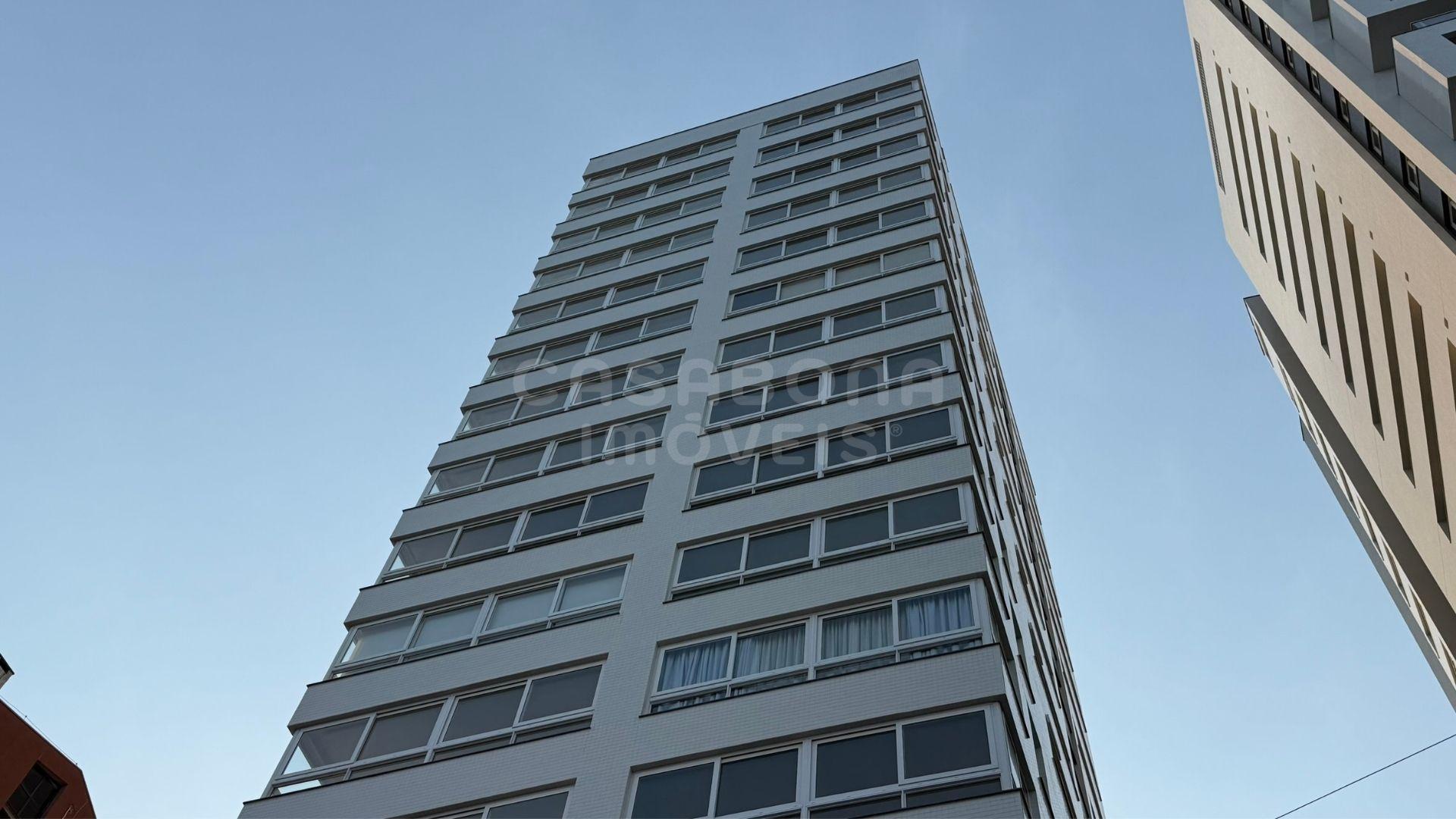 Viva o Alto Padrão Frente ao Mar na Prainha – Torres