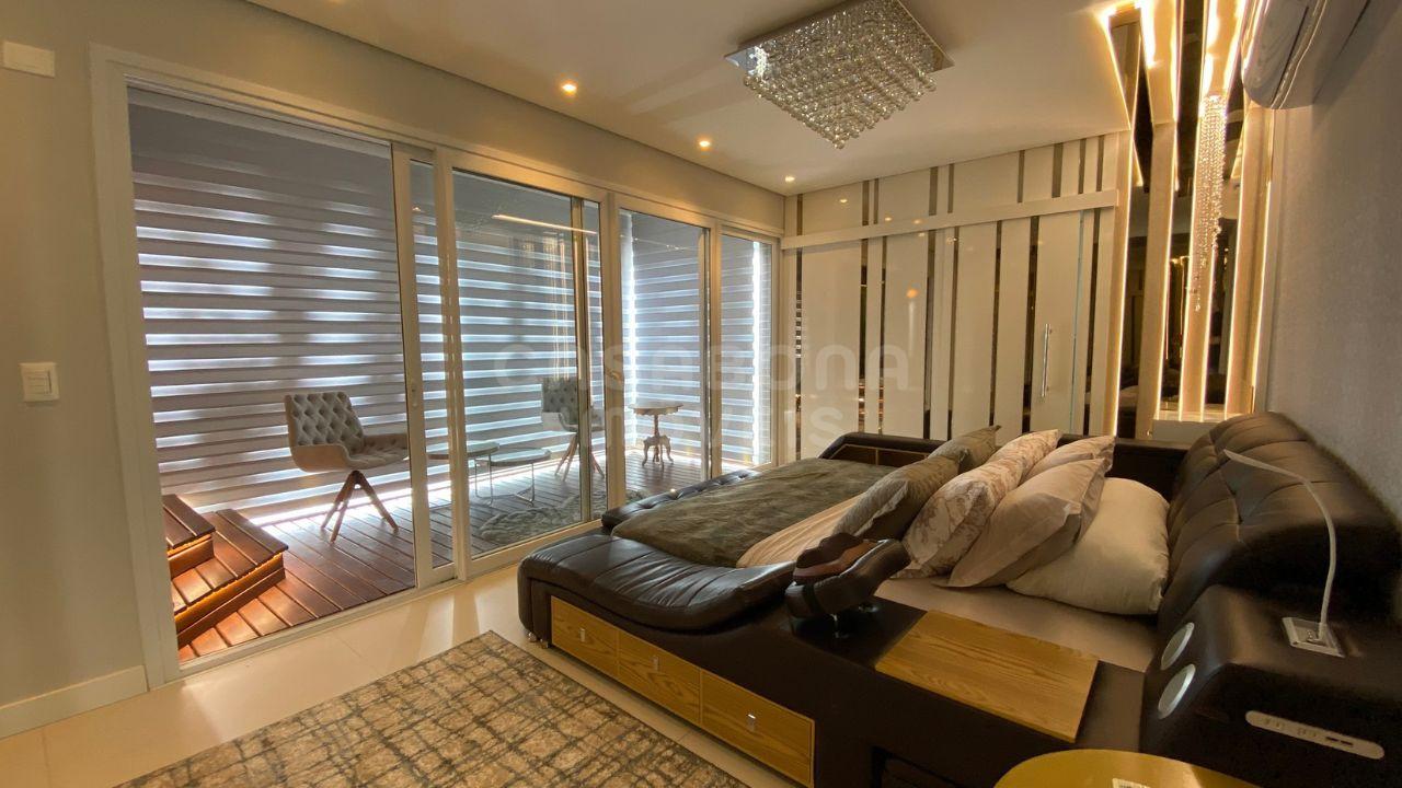 Cobertura Duplex Exclusiva a 300m do Mar - 4 Dormitórios, Espaço Gourmet e Piscina