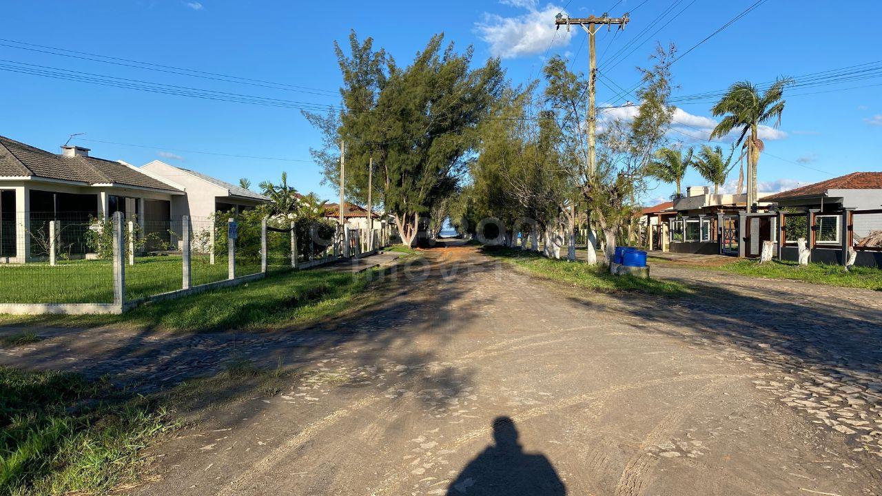 Terreno Residencial à Venda em Arroio do Sal - Bairro Marambaia