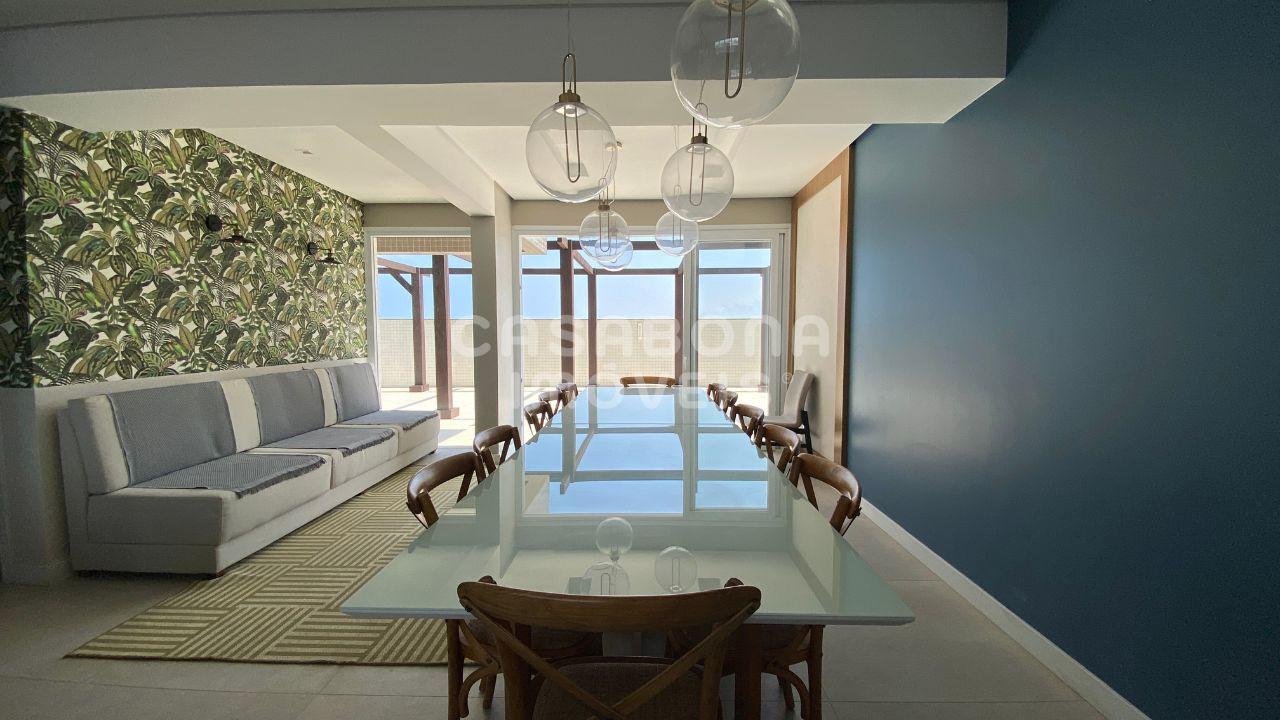 Refúgio à Beira-Mar: Aconchegante Apartamento no Balneário Jardim Raiante