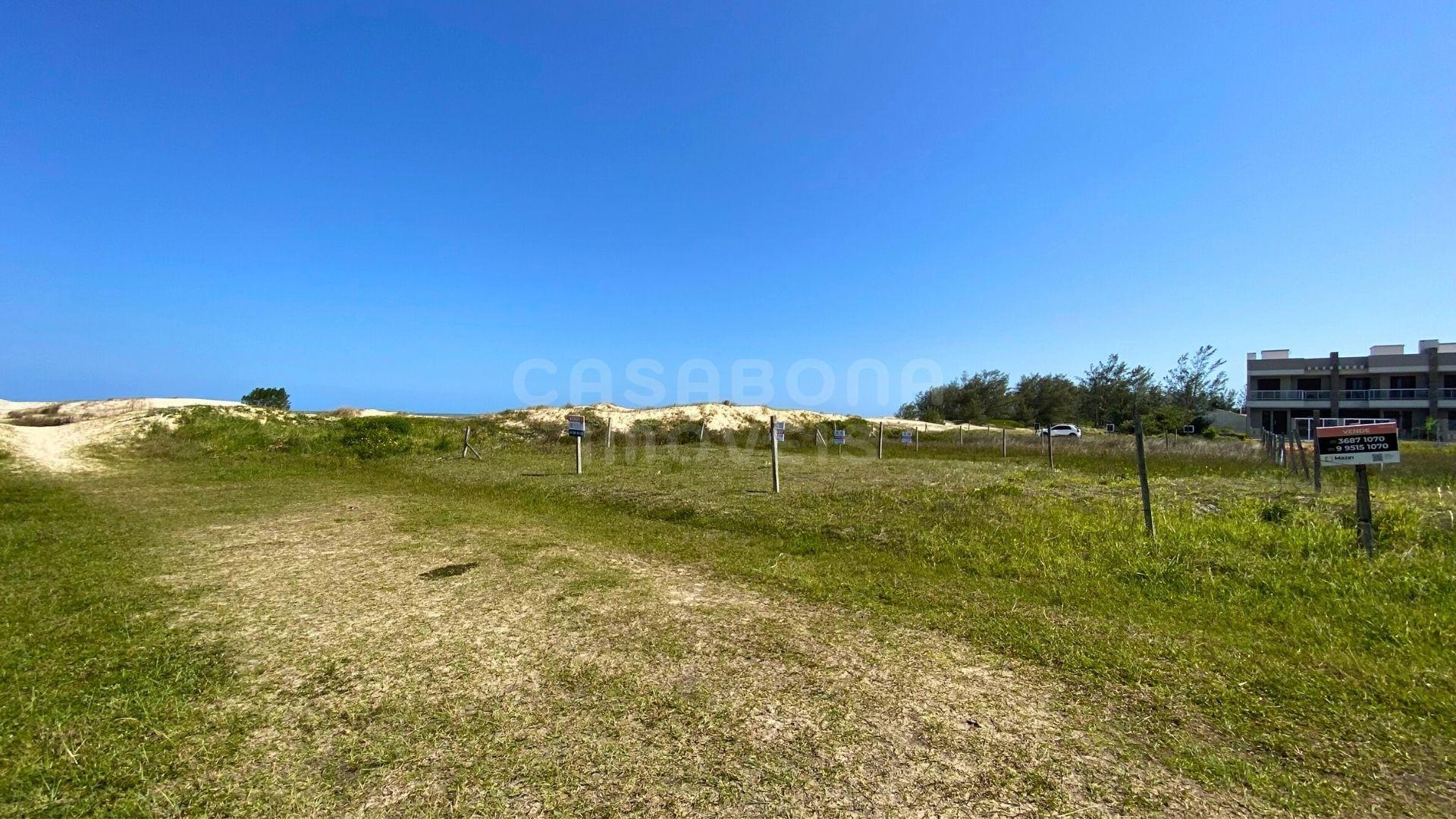 Terreno de Esquina 10 x 28,30 no Balneário Figueirinha – Posição Solar Leste e Potencial Exclusivo