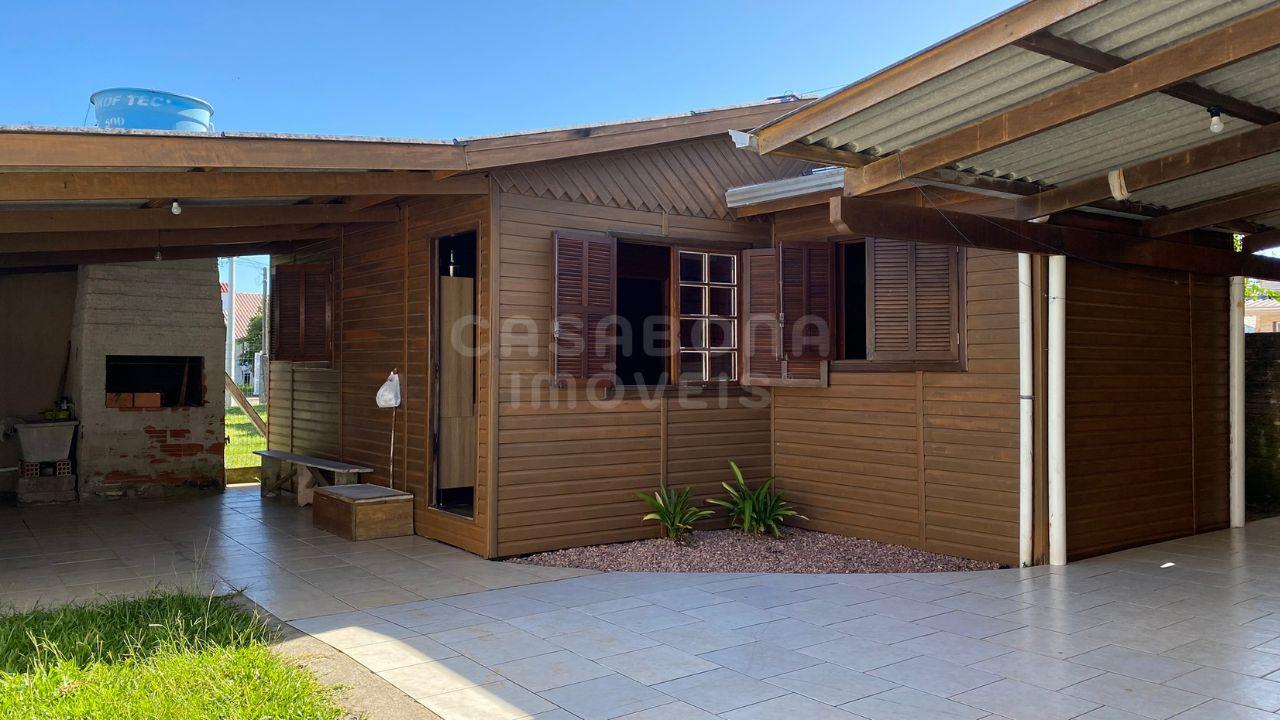 Casa Aconchegante em Meio Terreno Compartilhado na Marambaia