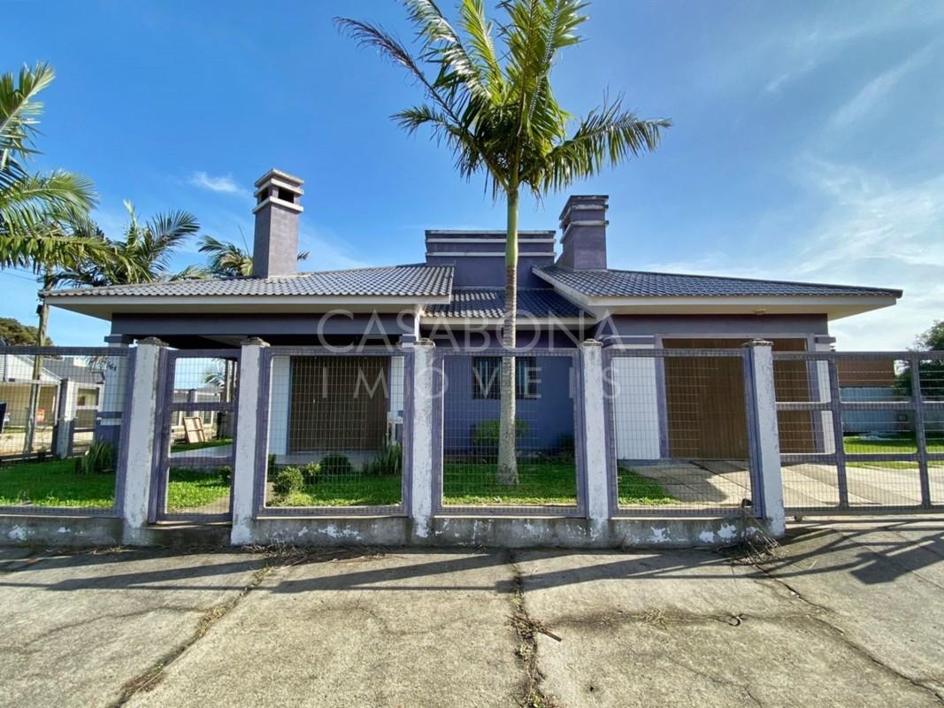 Encantadora Residência em Bairro Residencial no Balneário Vista Alegre