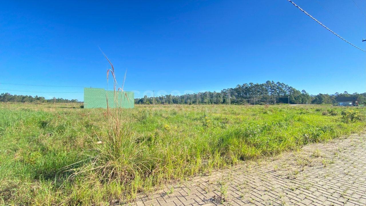 Terreno com frente norte no Loteamento Mar Del Plata