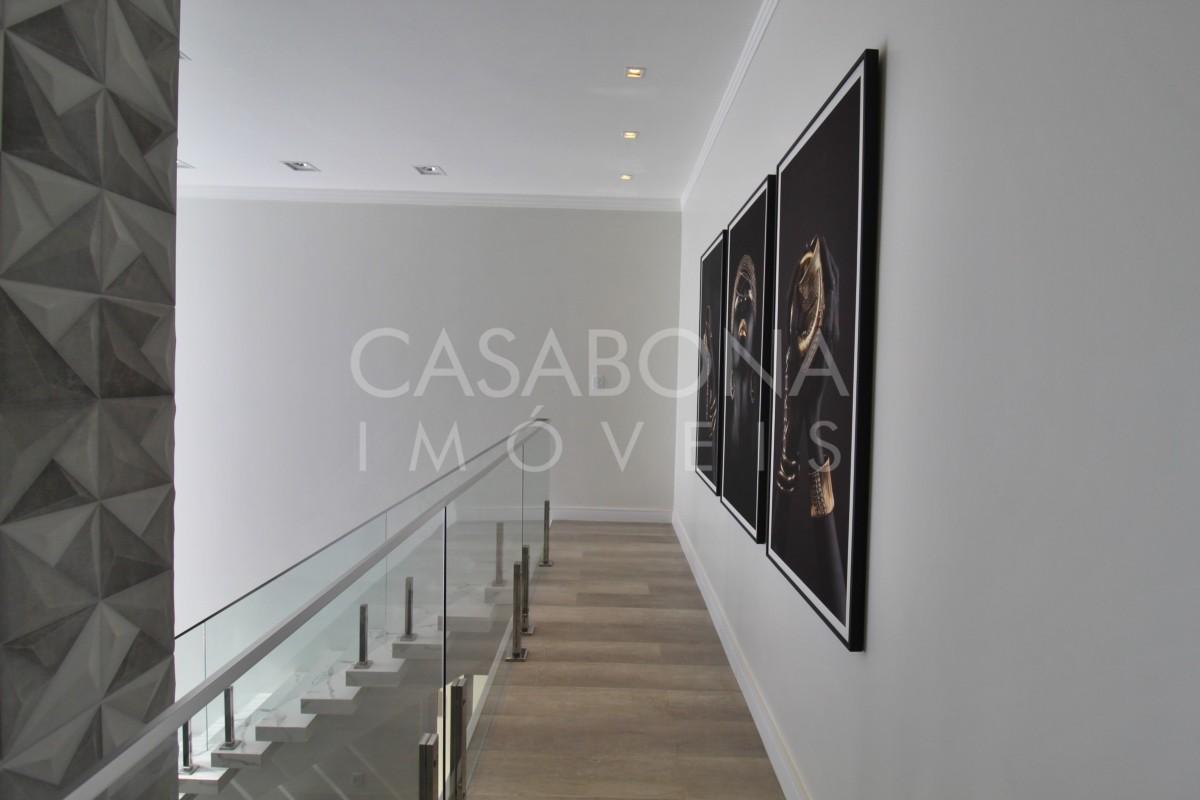 Residência Exclusiva Próxima ao Centro e ao Mar