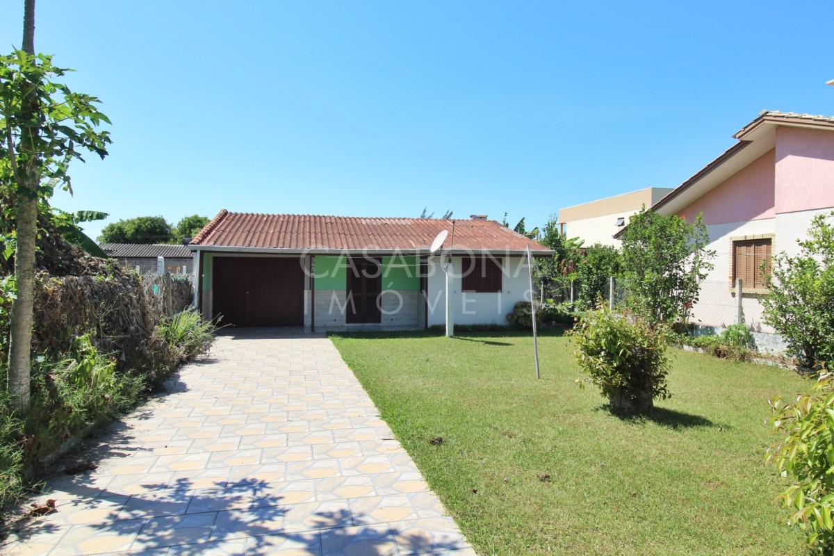 Casa Simples à Venda em Arroio do Sal - Bairro Pérola, Próxima ao Mar