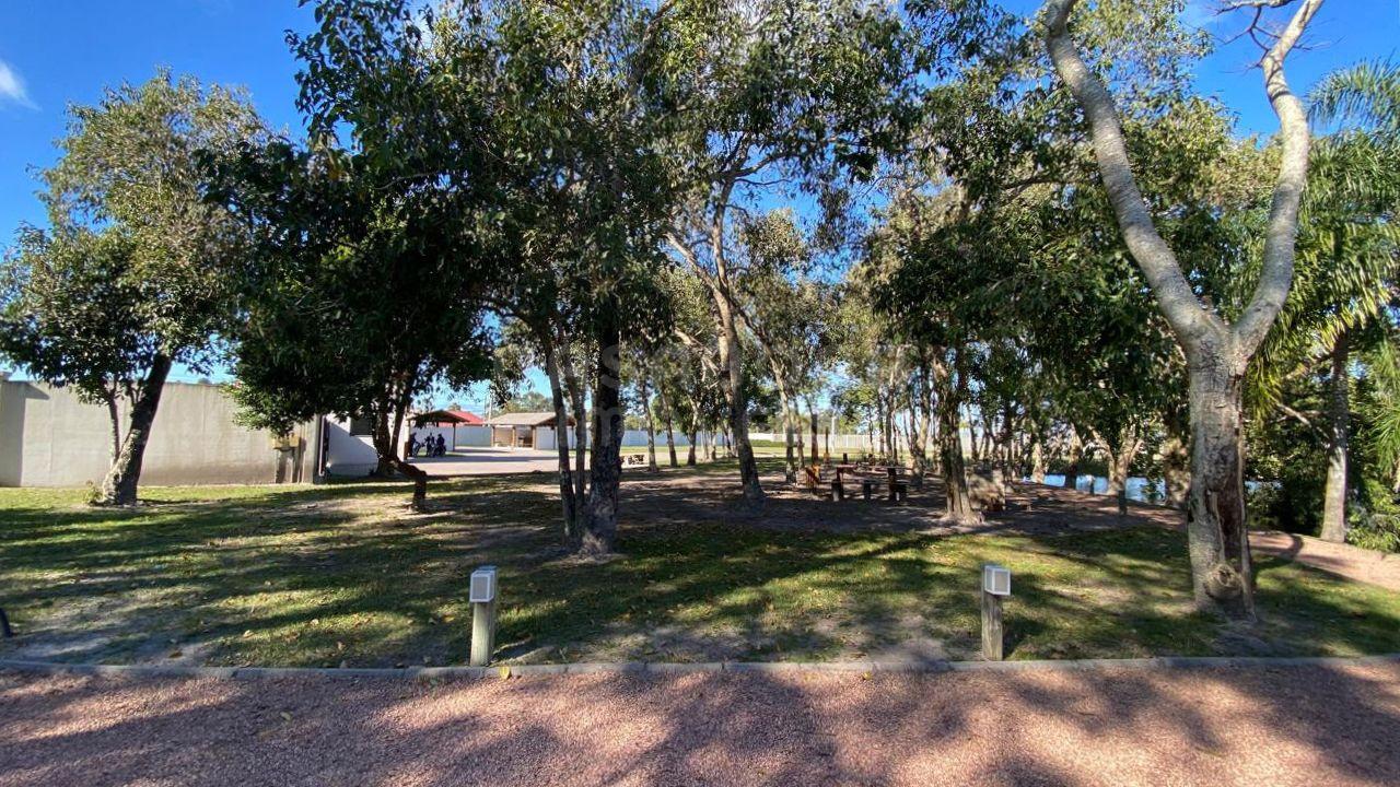 Oportunidade Imperdível em Capão da Canoa: Terreno no Condomínio Terrasul