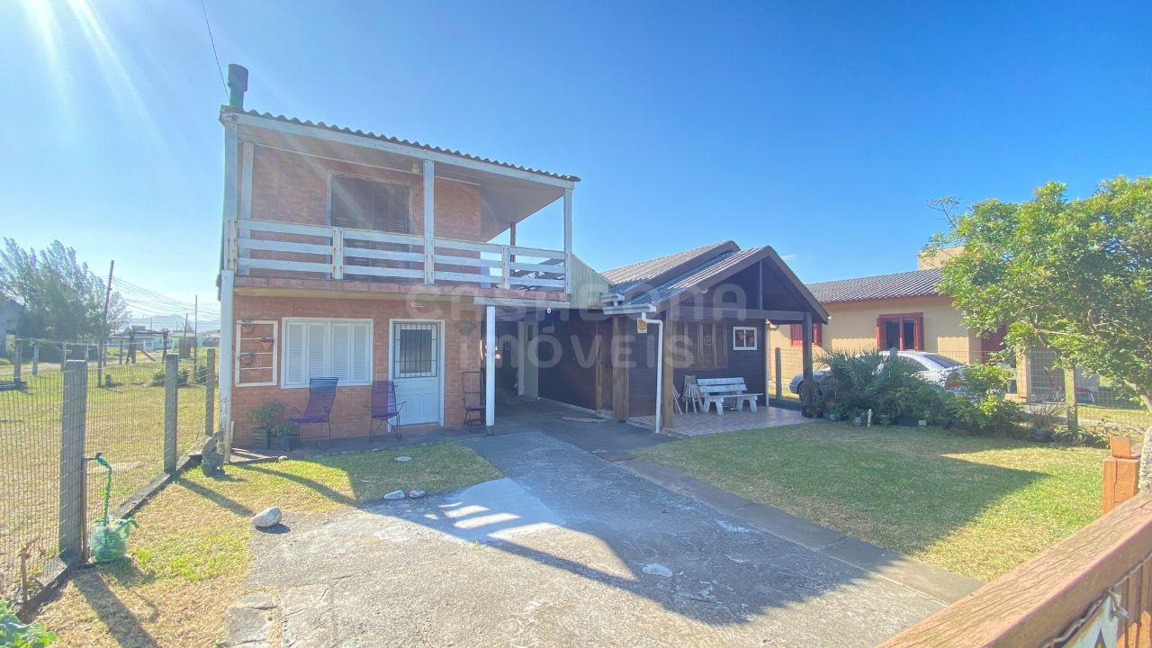 Aconchegante Casa no Bairro Alfa em Arroio do Sal