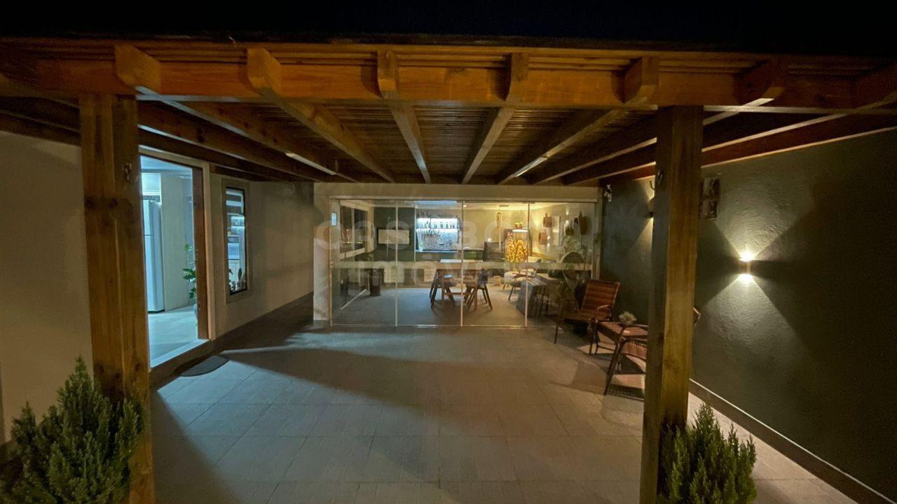 Casa de Veraneio a 130 metros do Mar no Balneário São Jorge