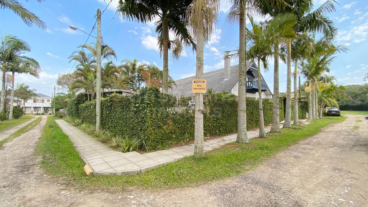 Casa à Venda em Arroio do Sal – Bairro Tupancy