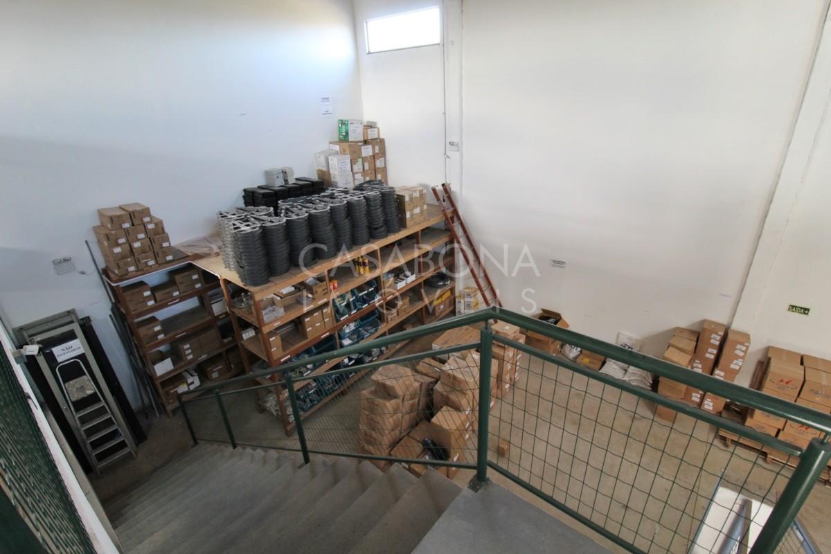 Excelente Pavilhão Comercial à Venda - Bairro Quatro Lagos, Arroio do Sal