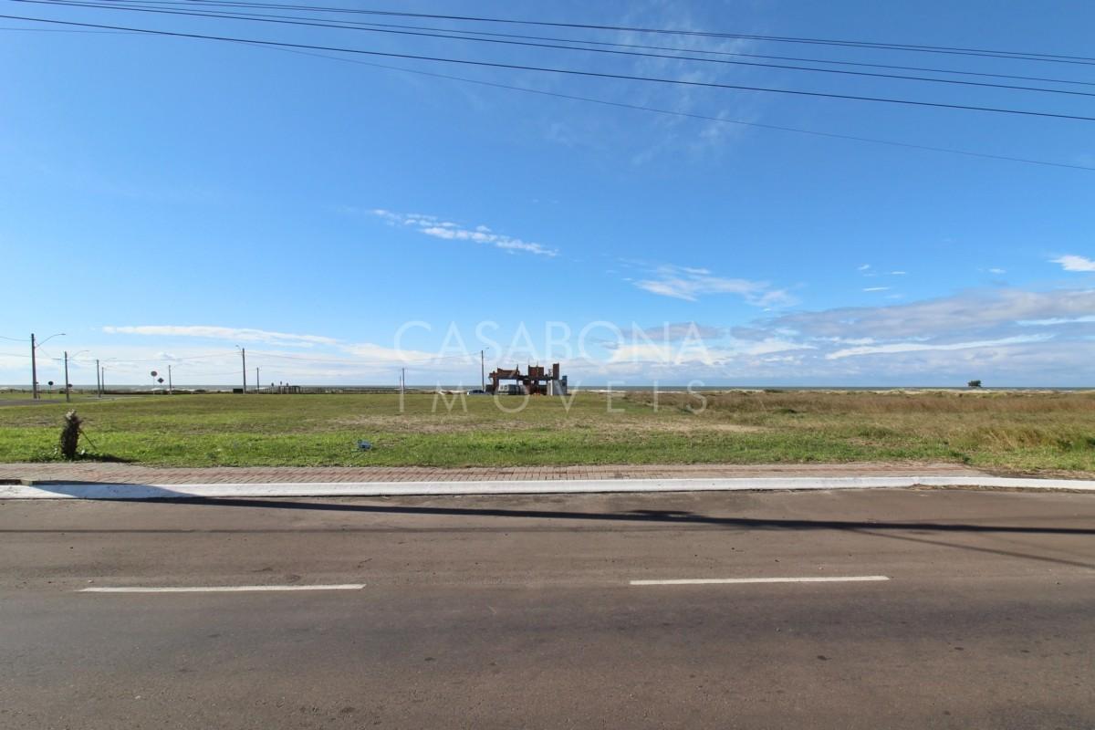 Ótimo Terreno no Loteamento Esmeralda