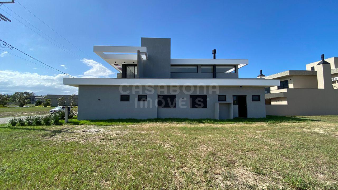 Casa de Alto Padrão em Arenas Curumim - Capão da Canoa
