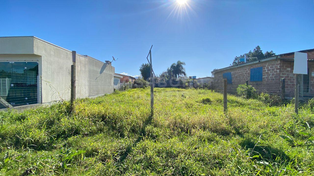 Terreno Residencial à Venda em Arroio do Sal - Bairro Quatro Lagos