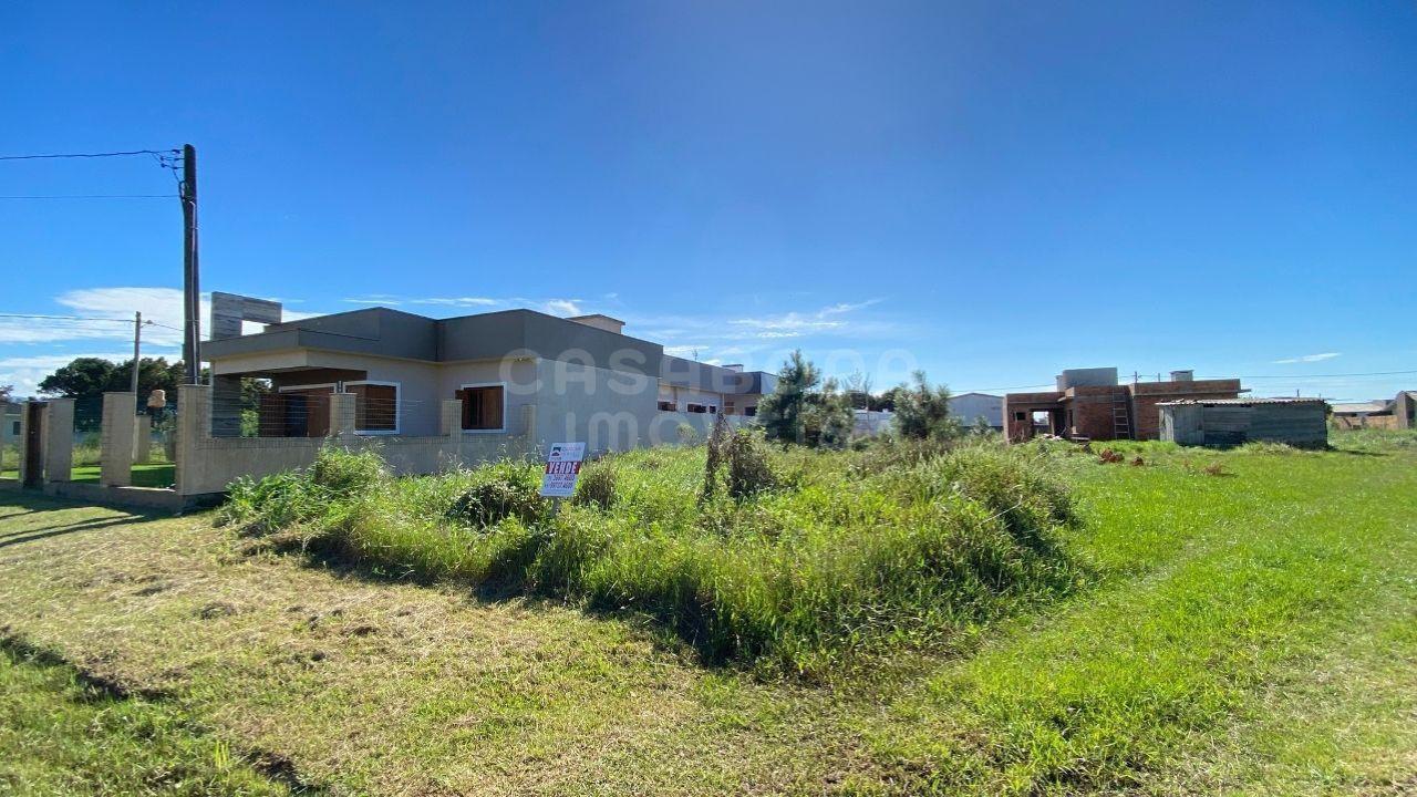Terreno Amplo em Rua Residencial - Balneário Vista Alegre