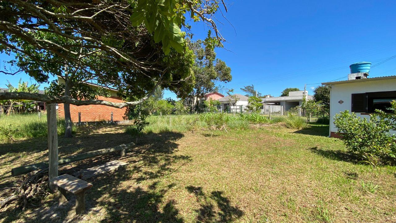 Refúgio à Beira-Mar: Linda Residência no Balneário Figueirinha
