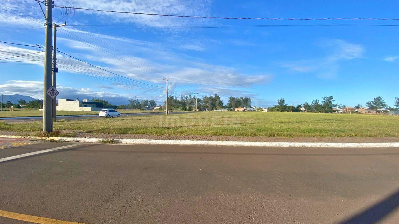 Terreno de Esquina no Loteamento Esmeralda – Arroio do Sal