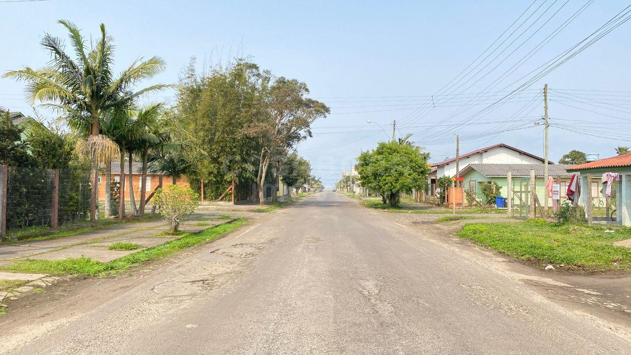 Duas Casas Aconchegantes em Arroio do Sal