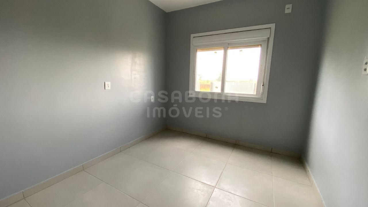 Apartamento Aconchegante no Bairro Alfa - 300m do Mar, 2 Dorms e Garagem Privativa