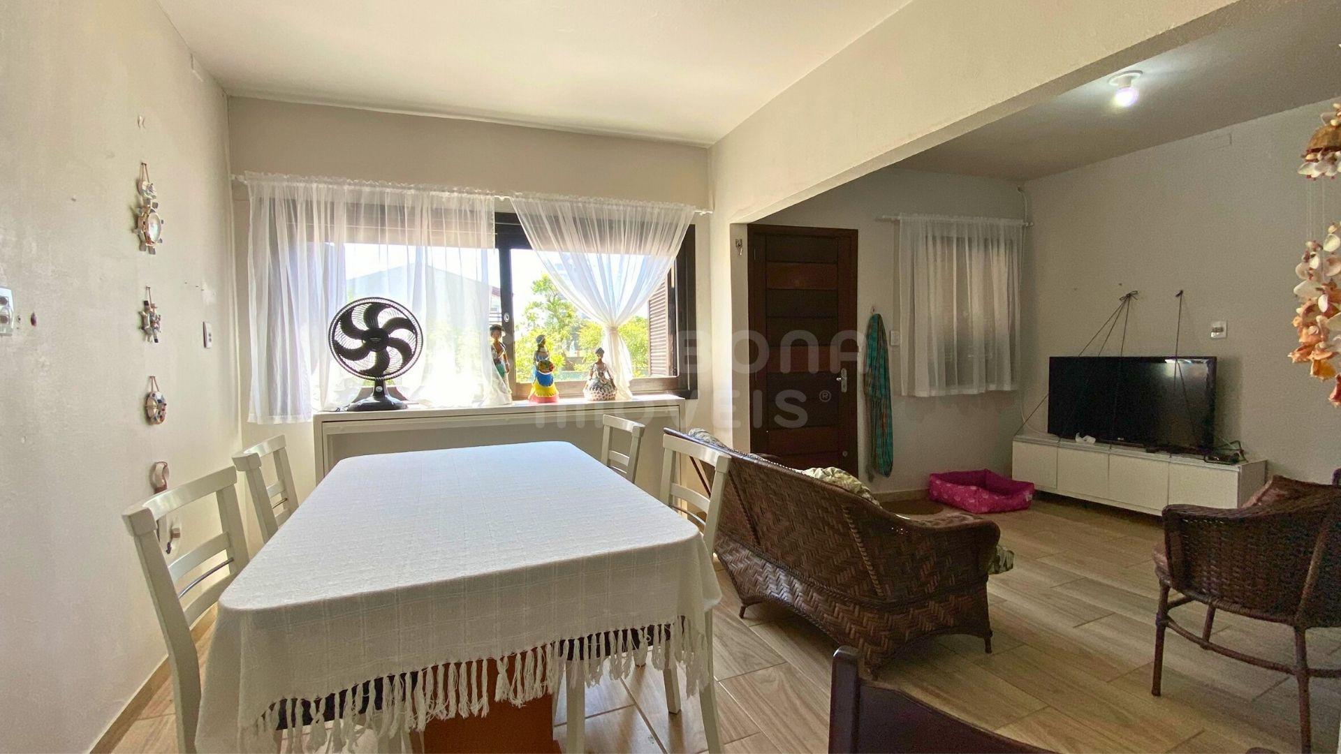 Apartamento mobiliado próximo ao centro e da praia em Arroio do Sal