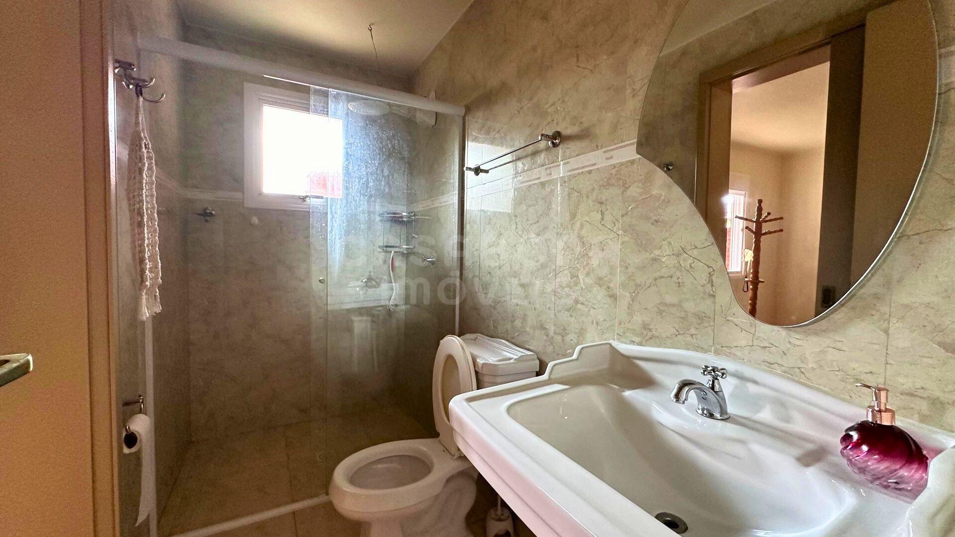 Conforto e amplitude a apenas 50 metros do mar