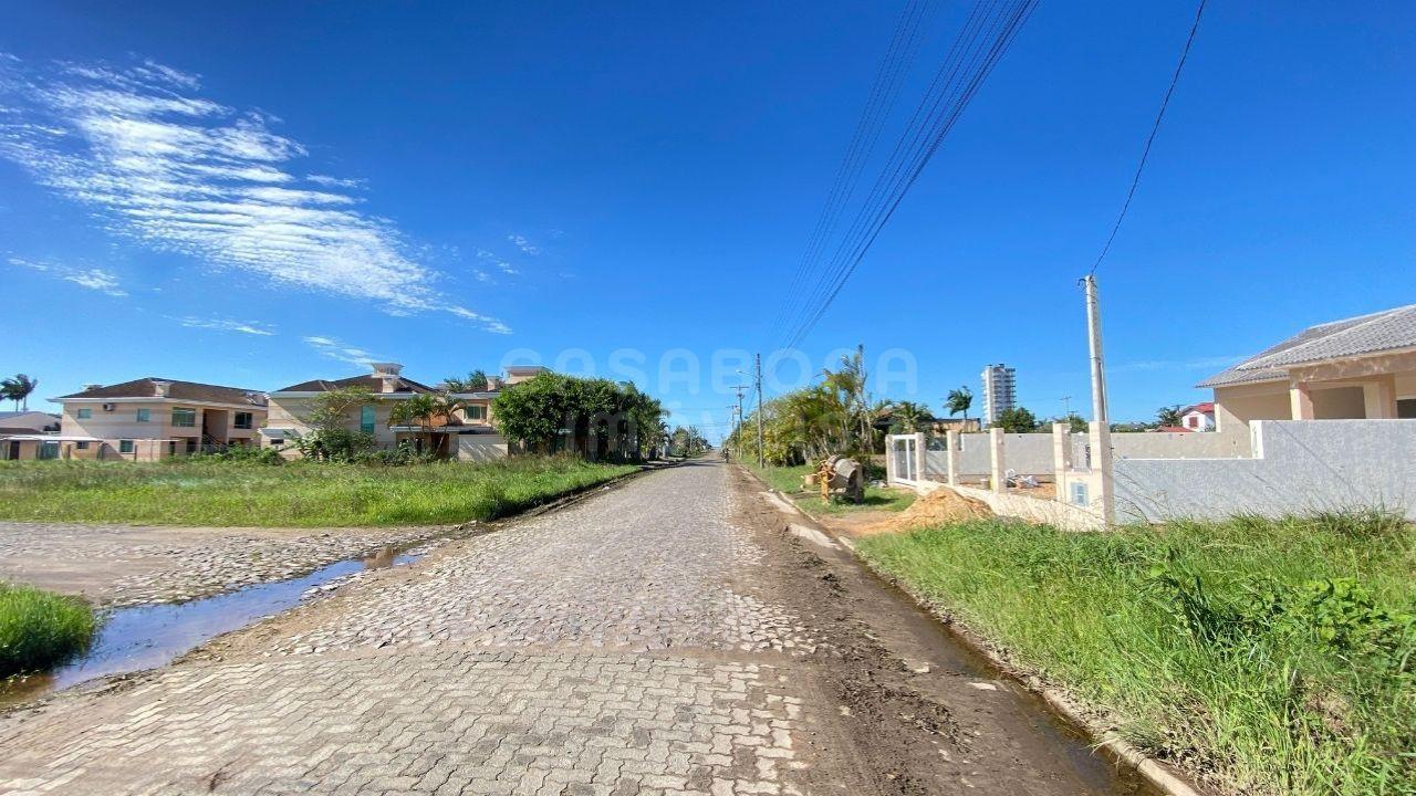 Ótimo Terreno em Arroio do Sal: Valorizado e Bem Localizado