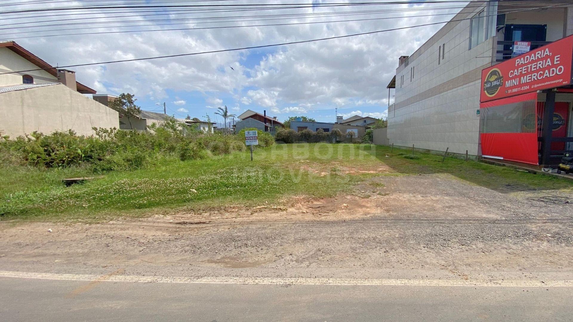 Terreno exclusivo a apenas 300m do mar no bairro São Jorge