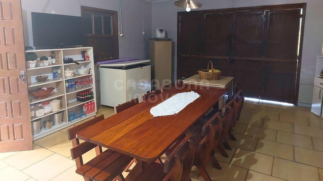 Casa Espaçosa em Bismar, Arroio do Sal: Conforto e Proximidade