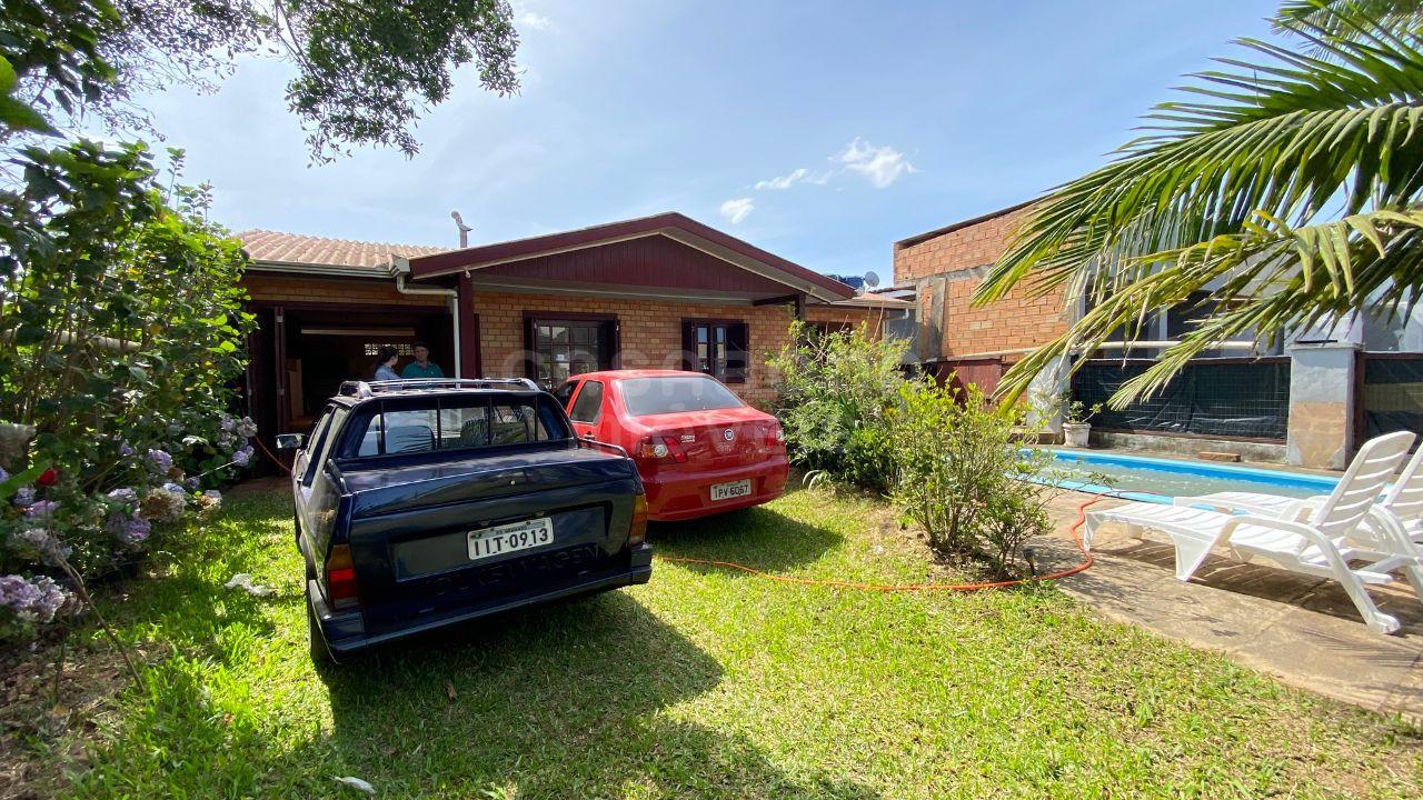 Linda Casa à Venda em Arroio do Sal