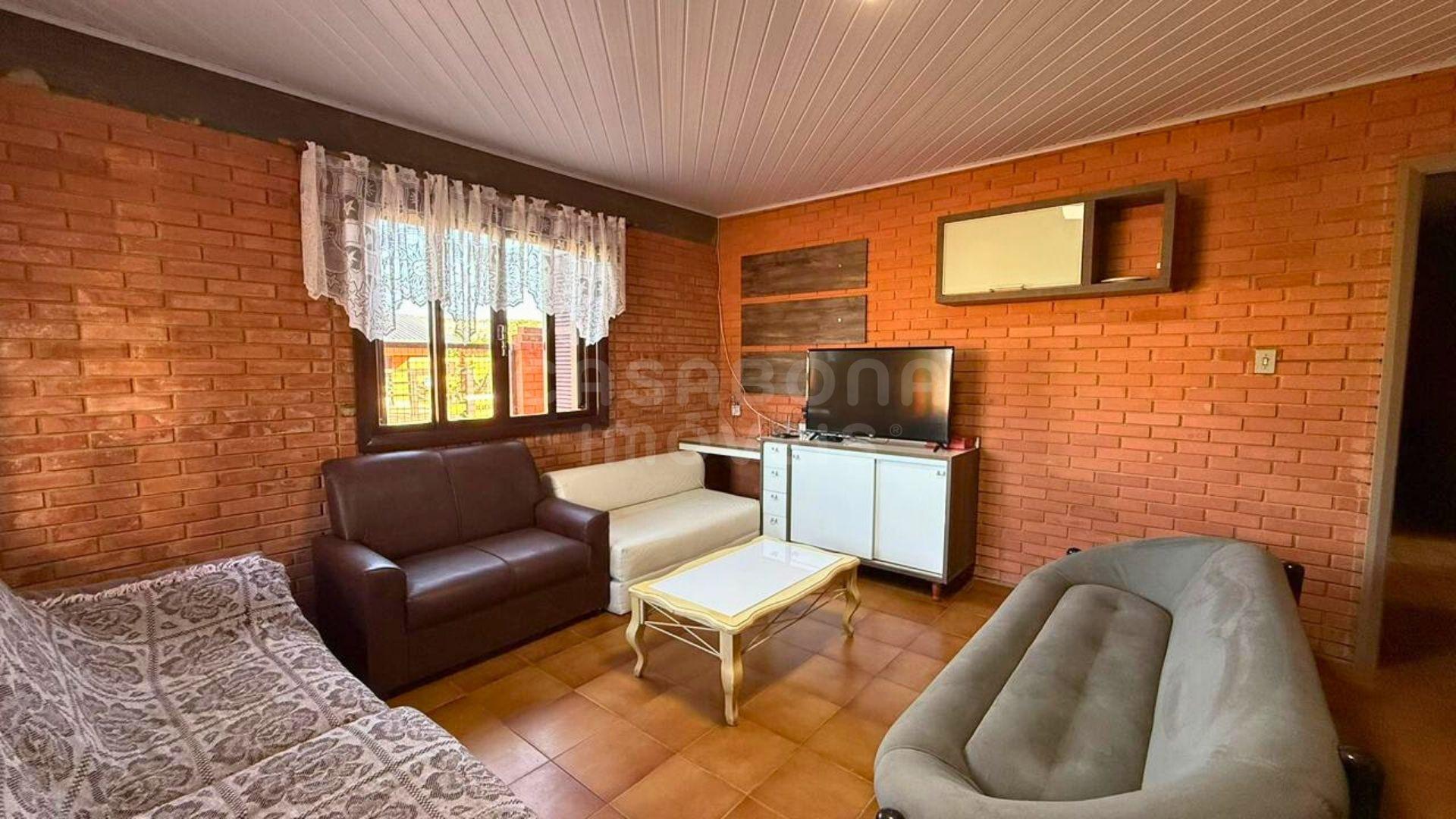 Casa de Esquina em Areias Brancas – Amplitude, Conforto e Localização Privilegiada