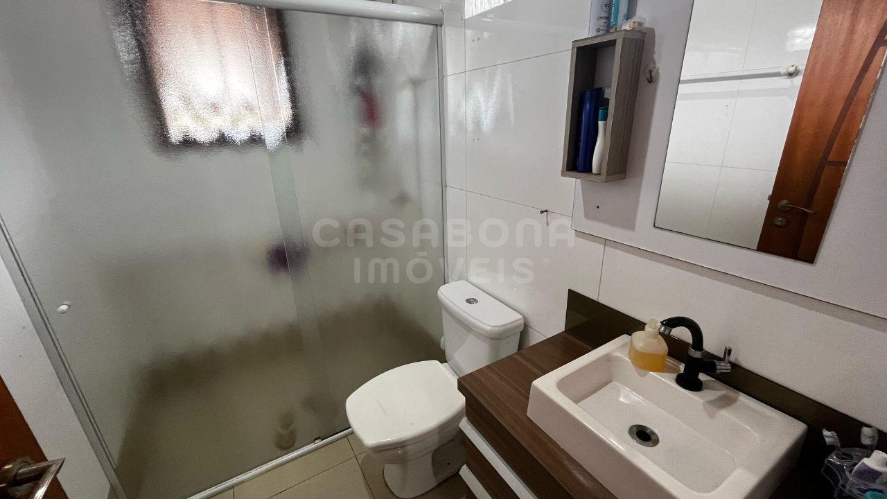 Casa de Esquina Mobiliada no Centro de Arroio do Sal – A 490m da Praia