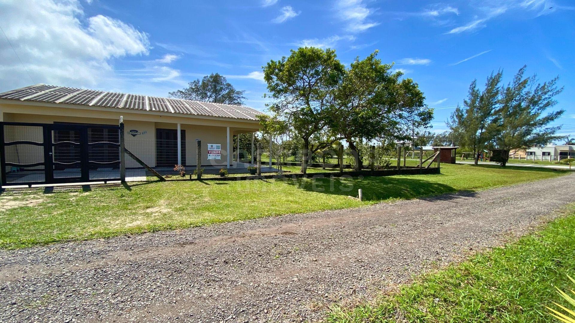 Casa mobiliada a 250m do mar na Lagoa da Camboim