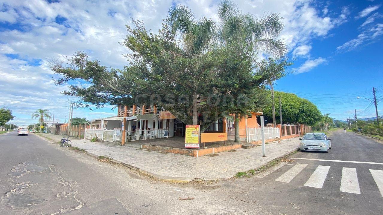 Oportunidade de Investimento: Prédio Comercial no Centro de Arroio do Sal