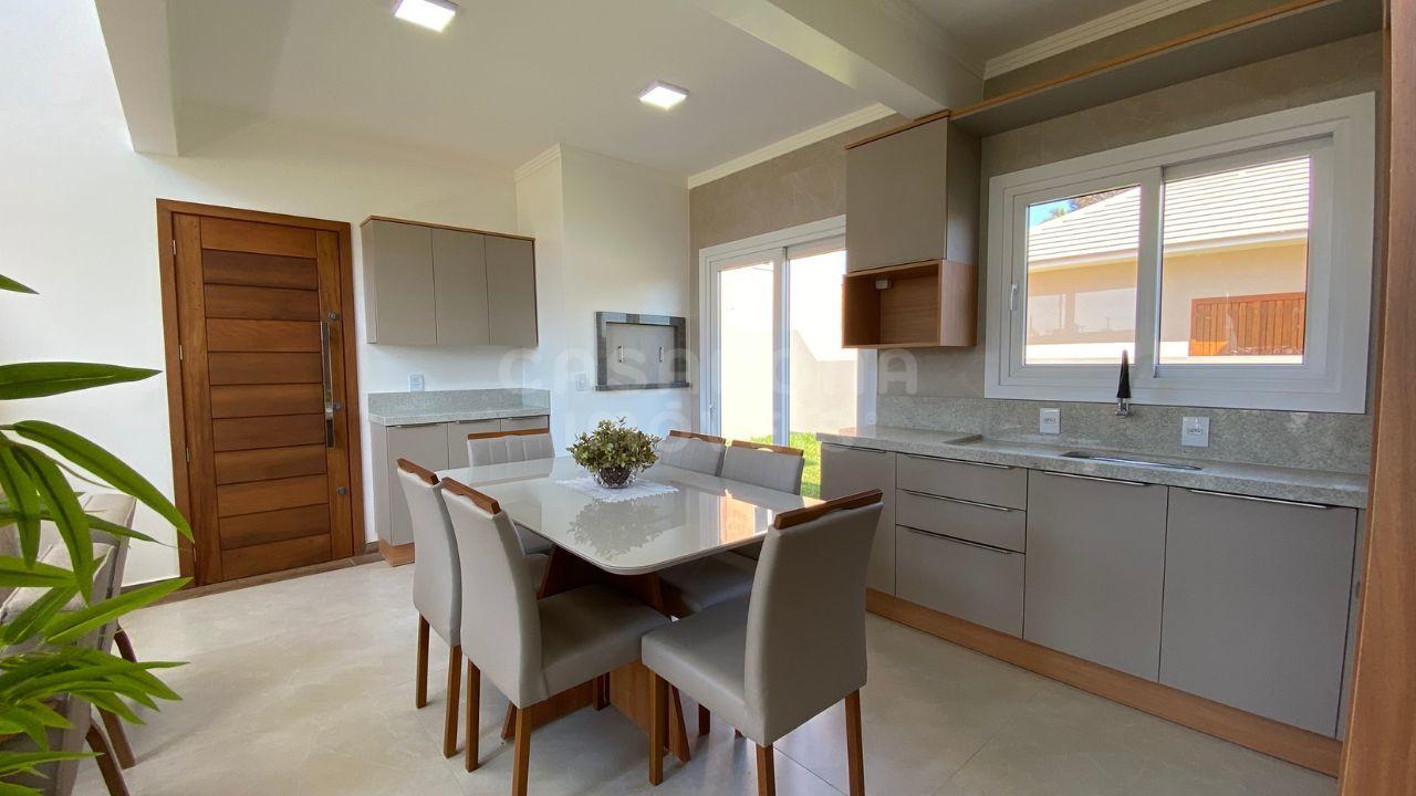 Sobrado à Venda em Vista Alegre, Arroio do Sal