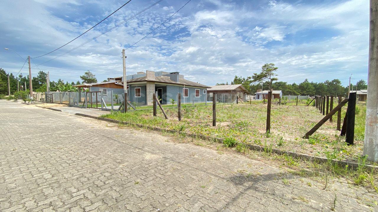 Terreno à Venda no Bairro Tupancy, Arroio do Sal