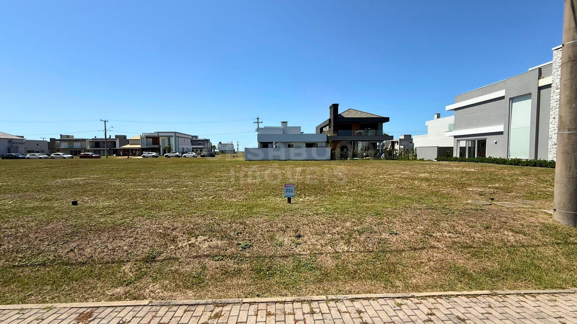 Terreno à Venda no Condomínio Arenas Curumim - Capão da Canoa