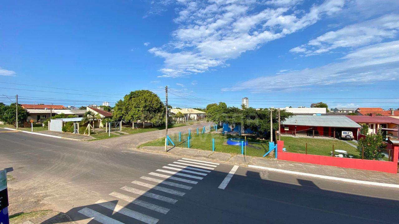 Apartamento Semimobiliado em Bairro Quatro Lagos - Arroio do Sal