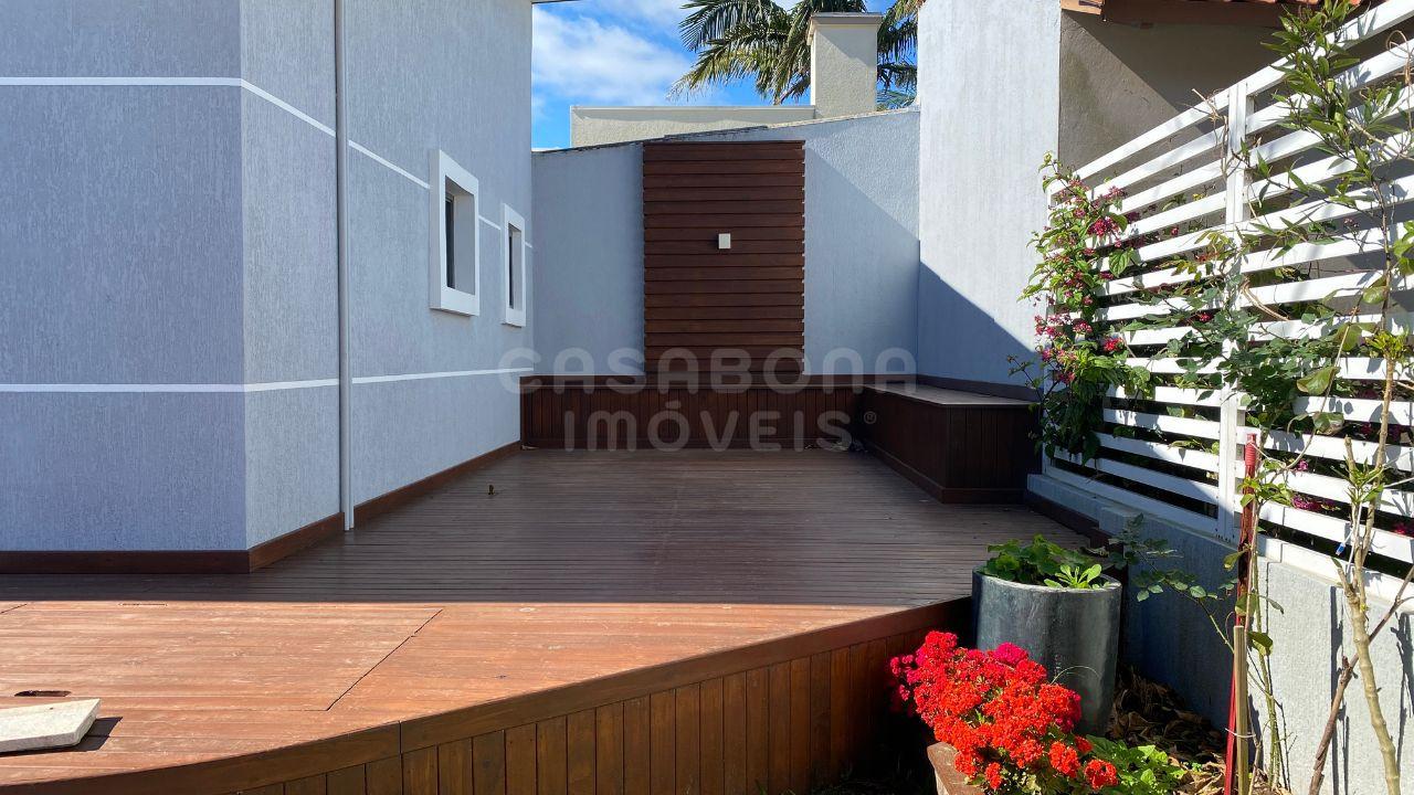 Casa no Balneário Malinsky – Conforto e Localização Privilegiada Perto do Mar