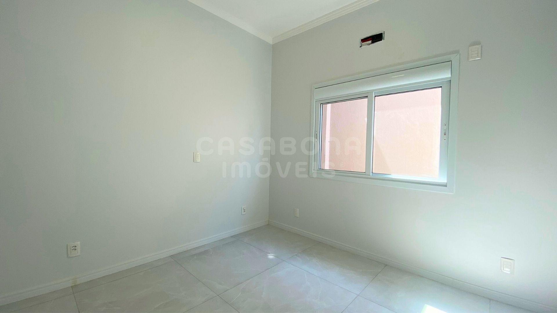 Sofisticação e Tecnologia em Cada Detalhe — Casa de Alto Padrão com Piscina em Arroio do Sal