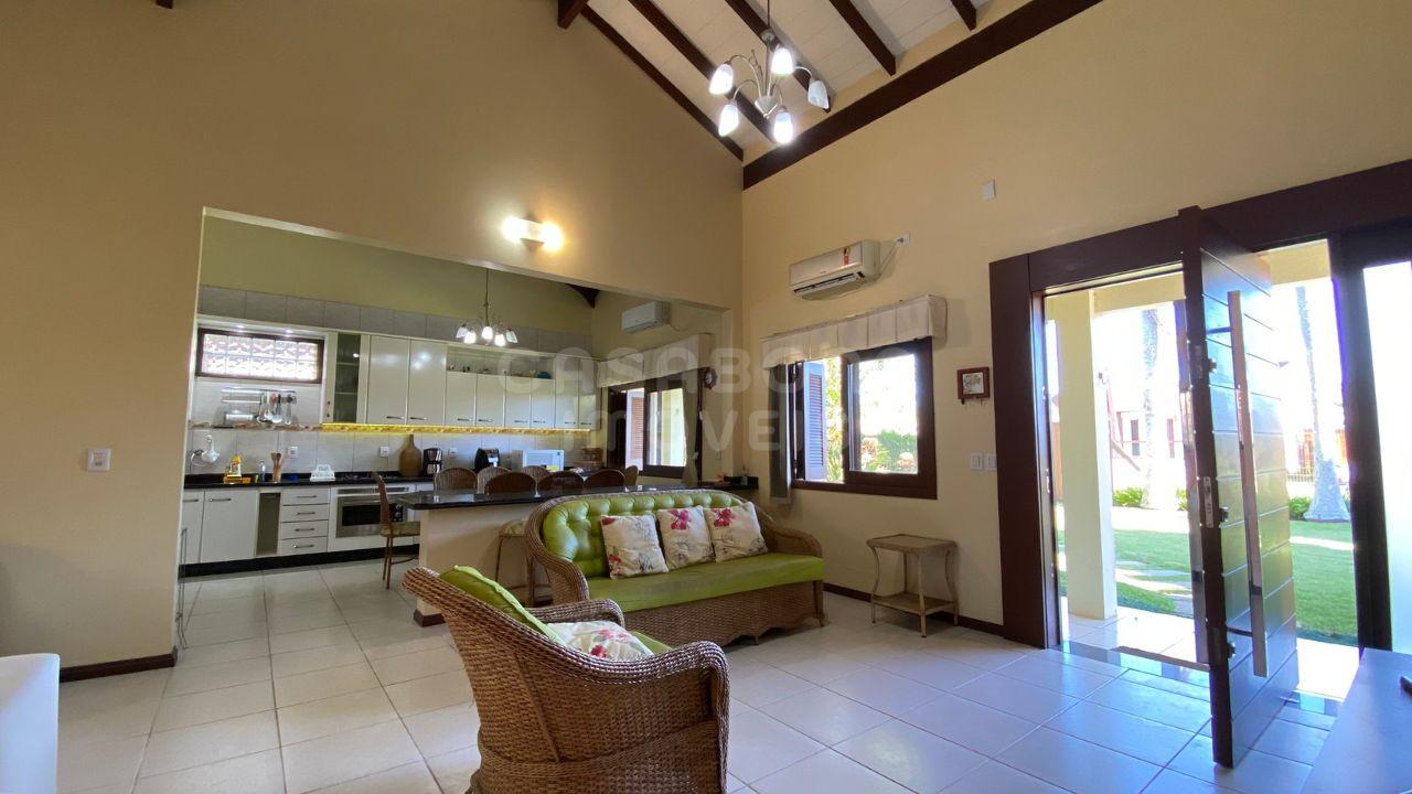 Casa de Esquina com Amplo Terreno e Piscina – Arroio do Sal