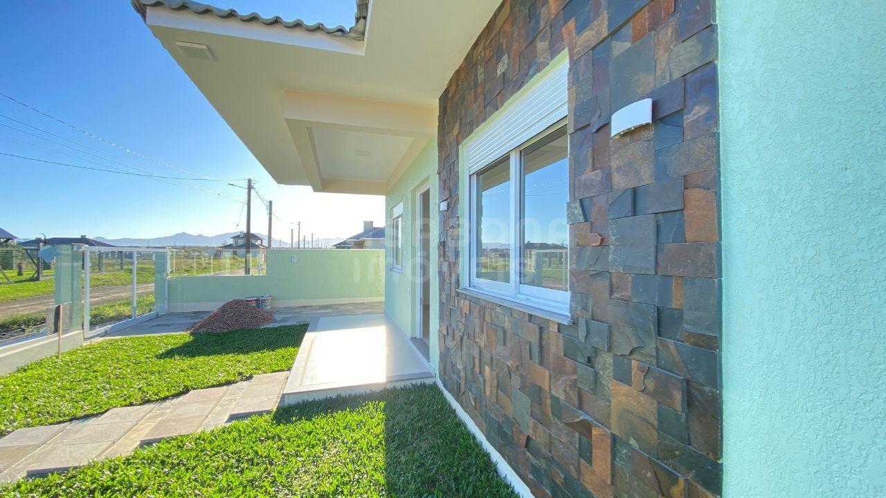 Casa à Venda em Arroio do Sal - Bairro Camboim